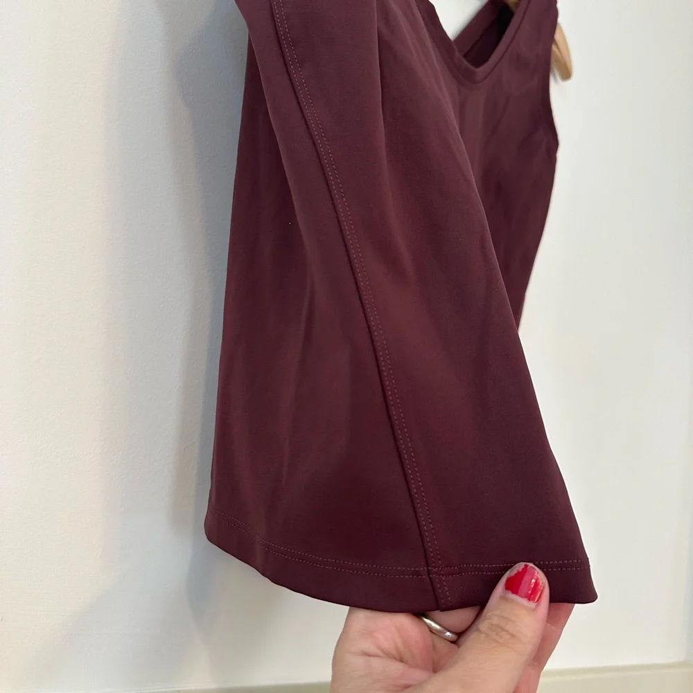 SPANX Maroon/Burgundy Active running yoga Tank‎ Top - Picture 2 of 4
